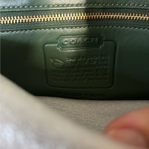NWT- Coach Dinky Bag - Picture 3 of 5